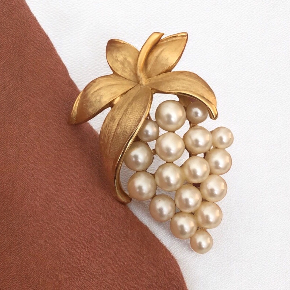 Marvella Faux Pearl Grapes Brooch
